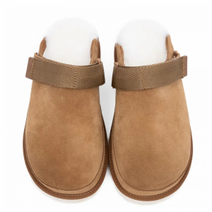 UGG Goldenstar Clog Chestnut