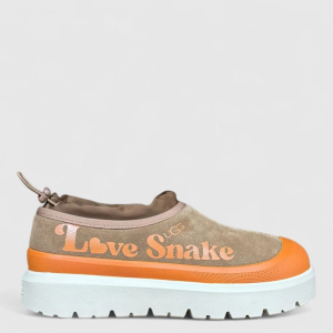 UGG Tasman Hybrid - Chestnut / Whitecap Love Snake Orange