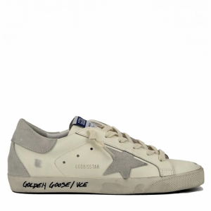 Super-Star With White-Grey-Ice
